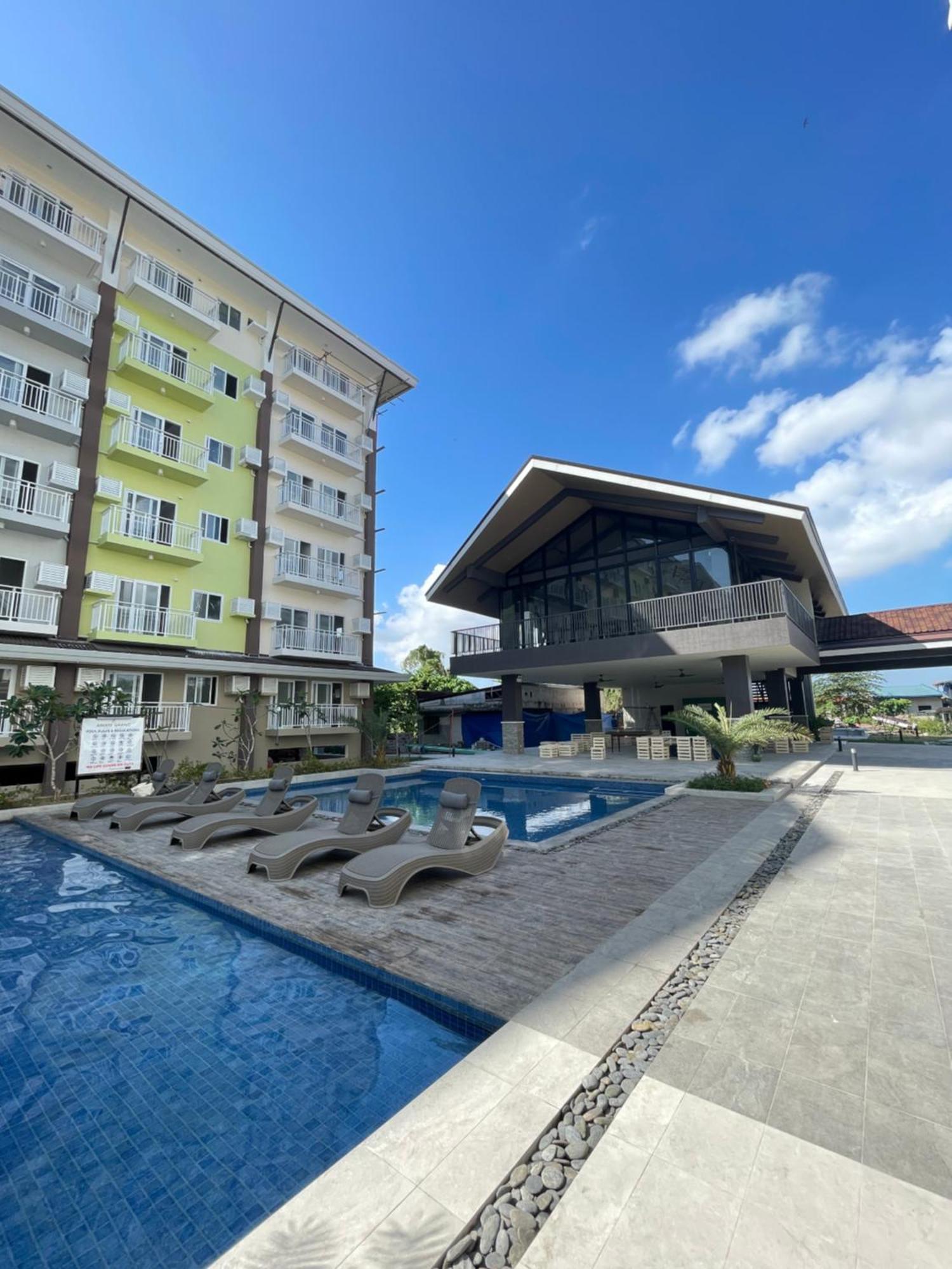 Travelers Delight Amani Grand Resort Residences 3-5Mins From Airport Lapu-Lapu City Kültér fotó